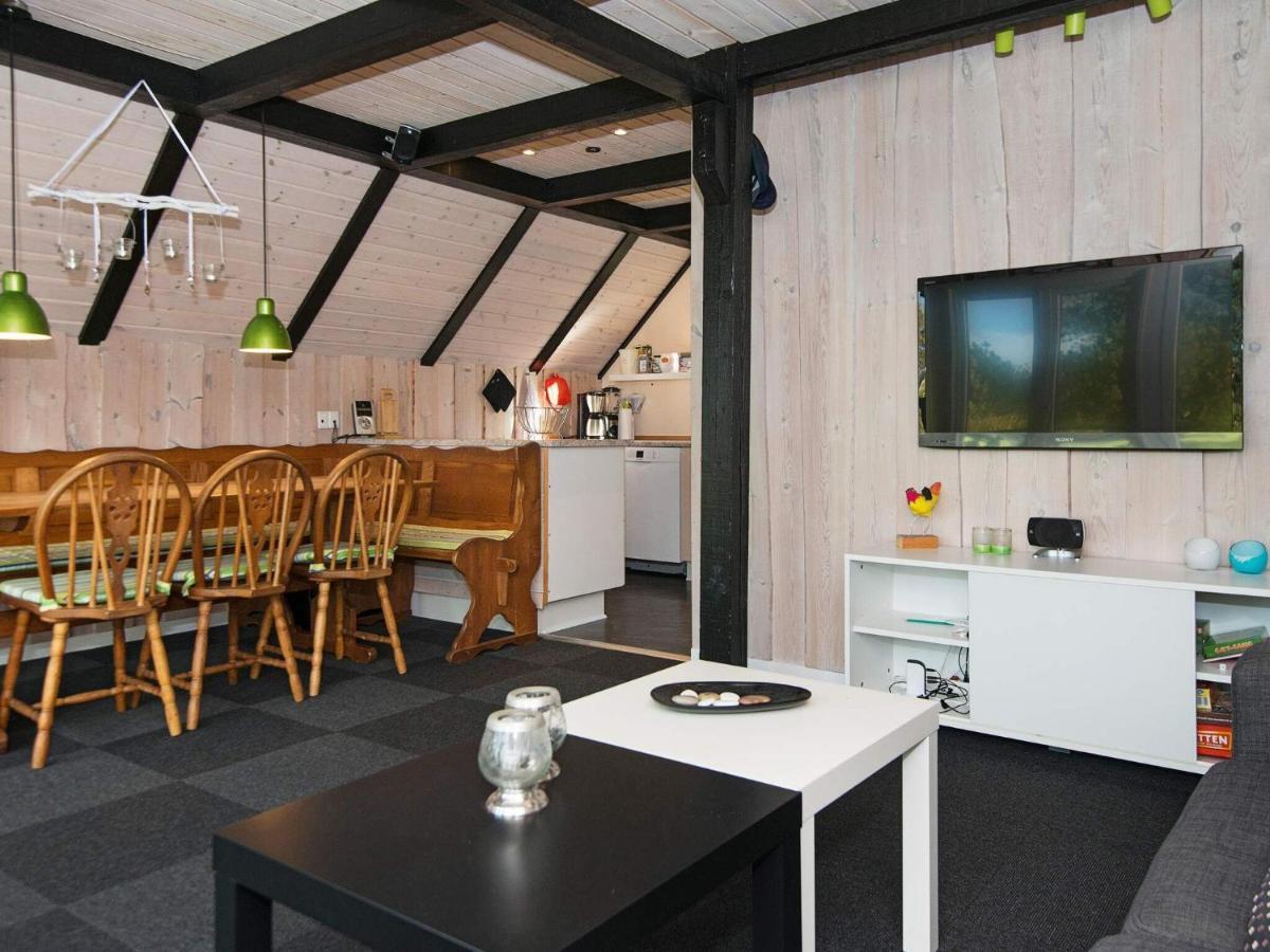 6 Person Holiday Home In R M Toftum  ภายนอก รูปภาพ